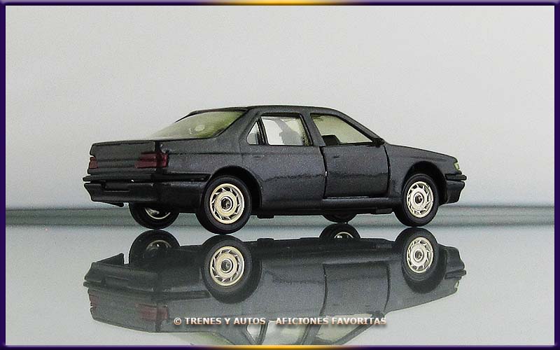 Peugeot 605