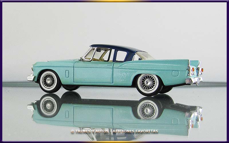 Studebaker Silver Hawk
