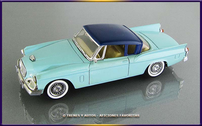 Studebaker Silver Hawk