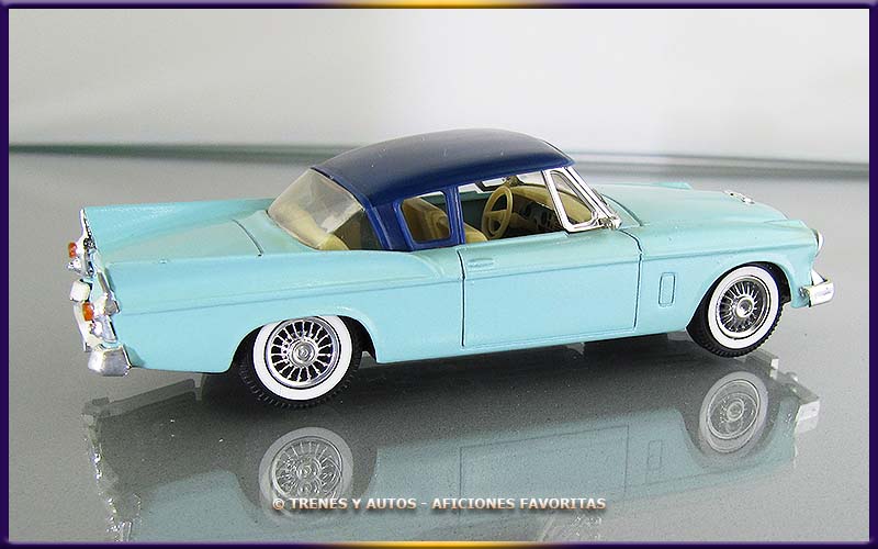 Studebaker Silver Hawk