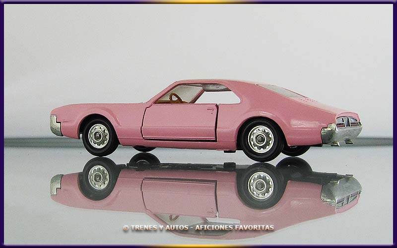 Oldsmobile Toronado