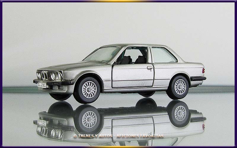 BMW 325i (E30)