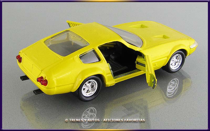 Ferrari 365 GTB4