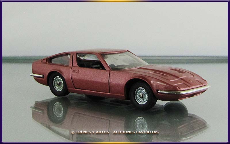 Maserati Indy