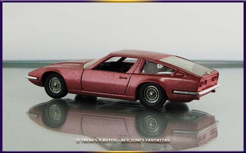 Maserati Indy