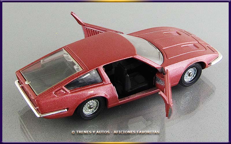 Maserati Indy