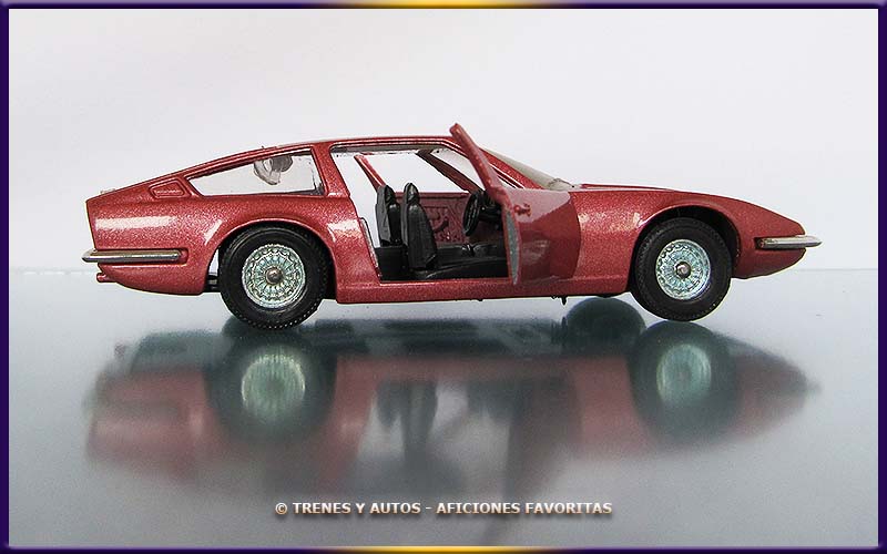 Maserati Indy