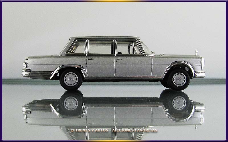 Mercedes Benz 600 Limousine (W100)