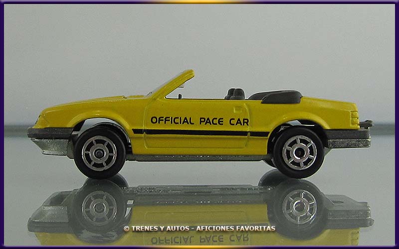 Ford Mustang Convertible