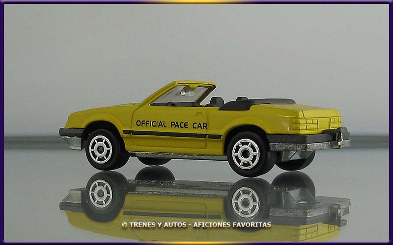 Ford Mustang Convertible