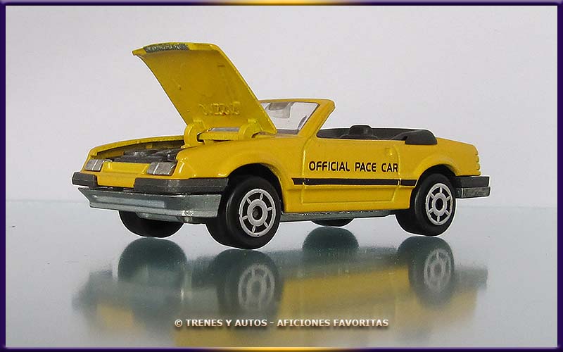 Ford Mustang Convertible