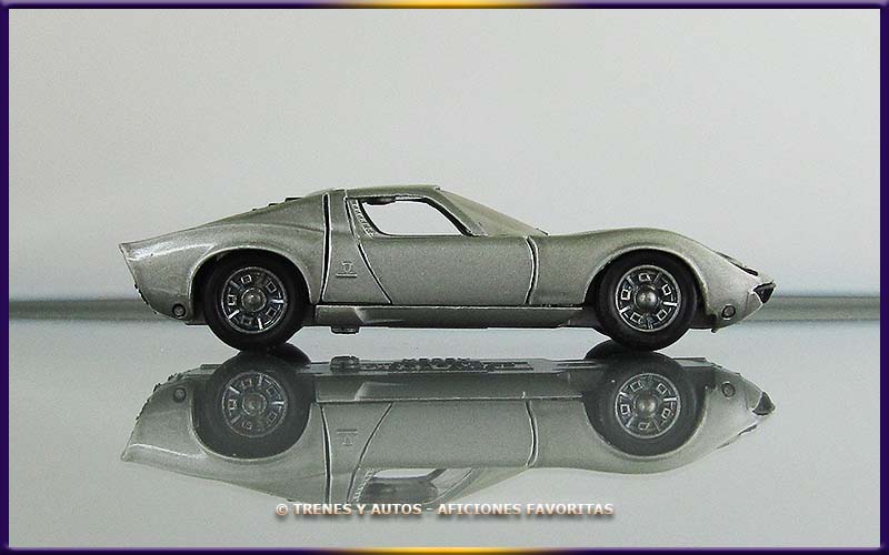 Lamborghini P400 Miura