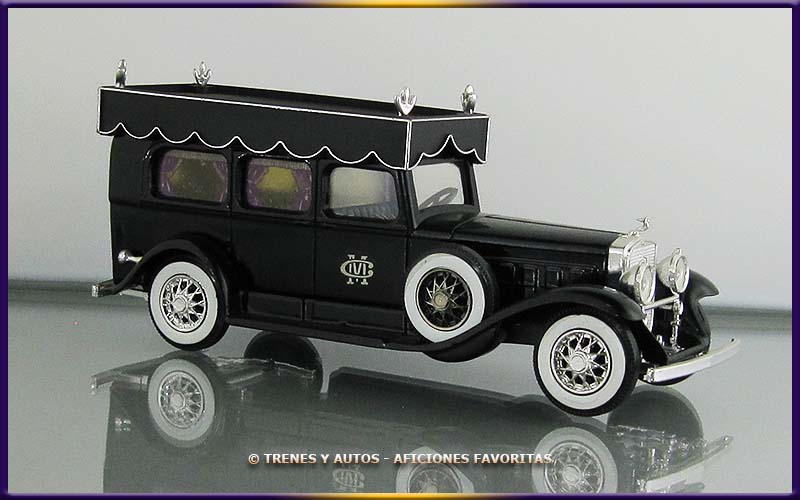 Cadillac V16 452A