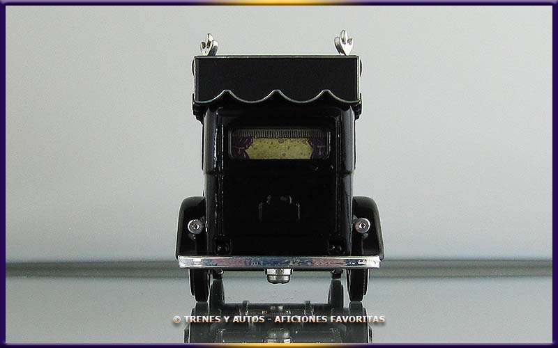 Cadillac V16 452A