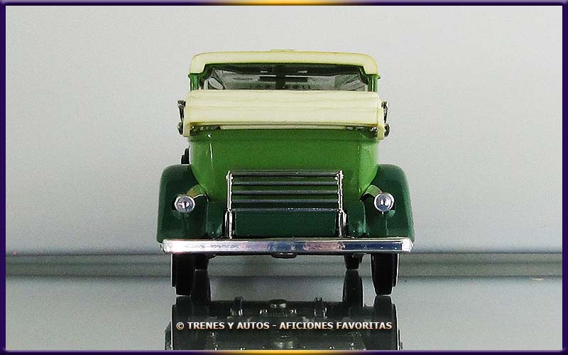 Cadillac V16 452A Imperial Sedán