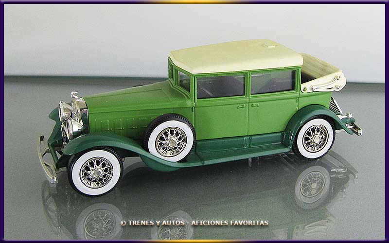 Cadillac V16 452A Imperial Sedán