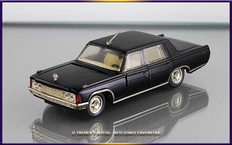 Zil 117 Limousine