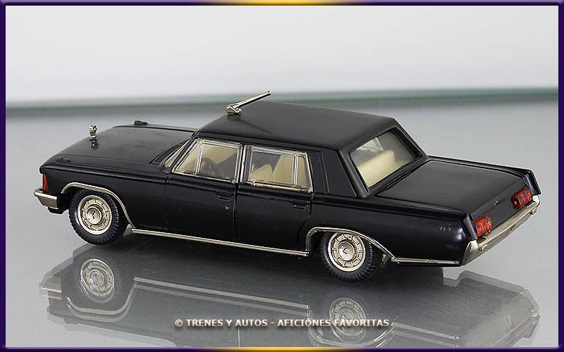 Zil 117 Limousine