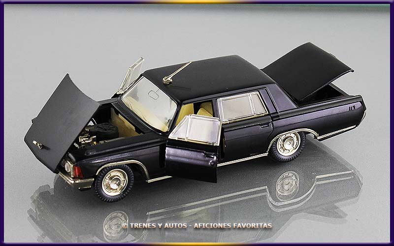 Zil 117 Limousine