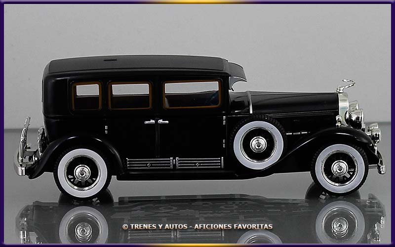 Cadillac V16 LWB Imperial Sedán