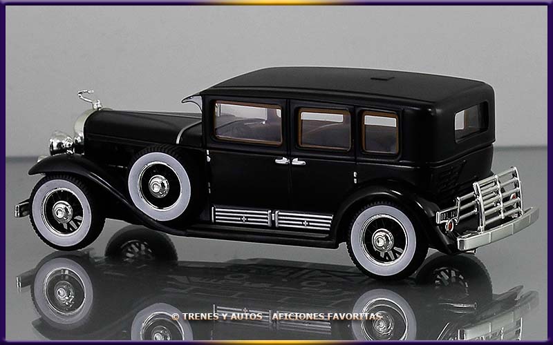 Cadillac V16 LWB Imperial Sedán