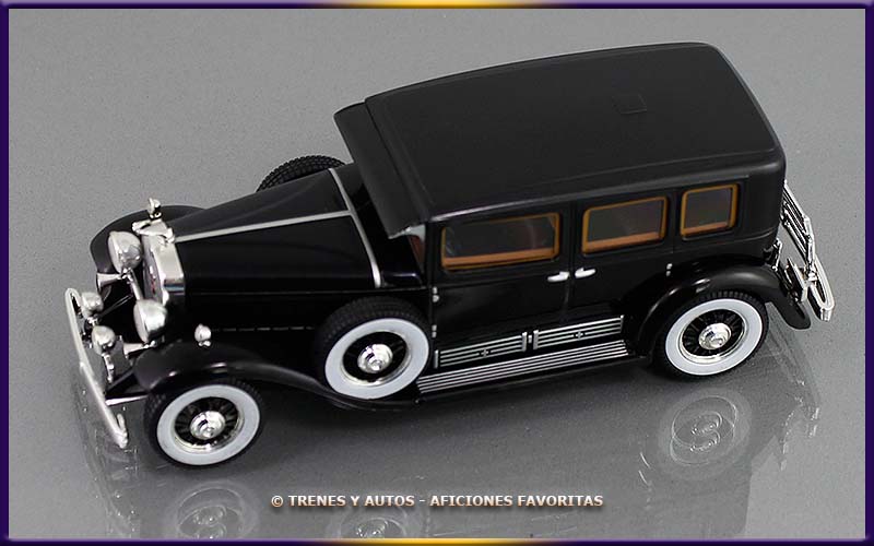 Cadillac V16 LWB Imperial Sedán