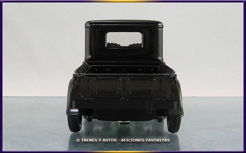 Ford V8 Pick Up