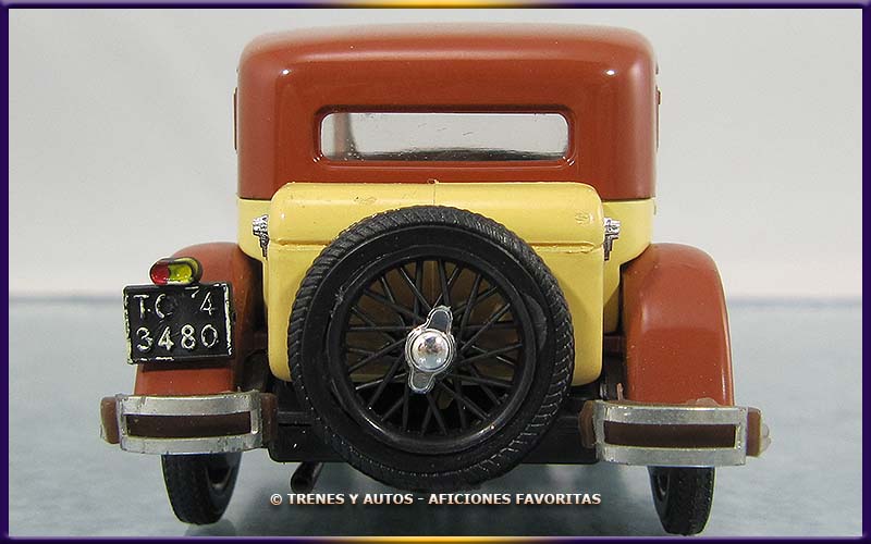 Alfa Romeo 6C 1750 Sedán