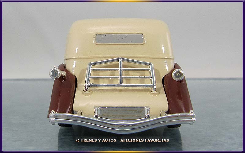 Delage D8 120 Coupé Deville