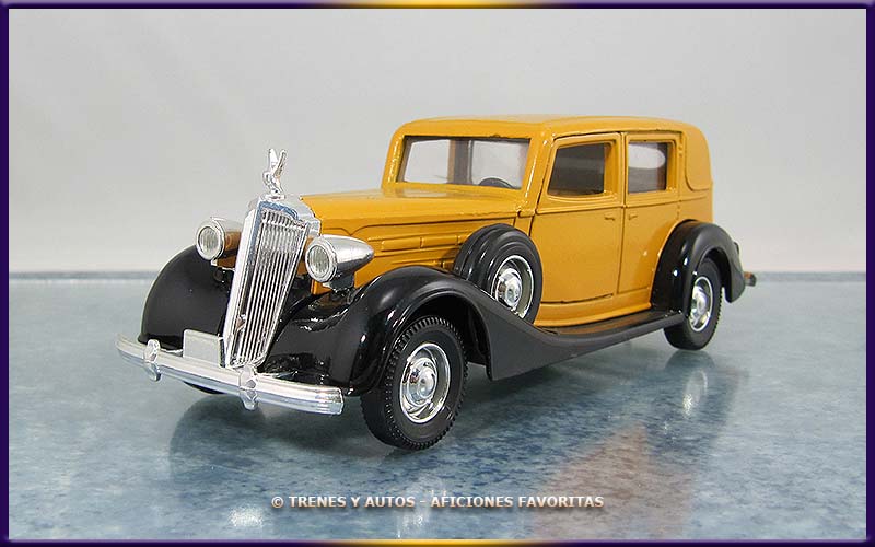 Packard Súper 8 Sedán