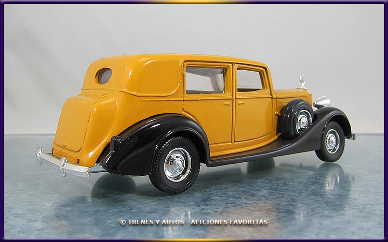 Packard Súper 8 Sedán