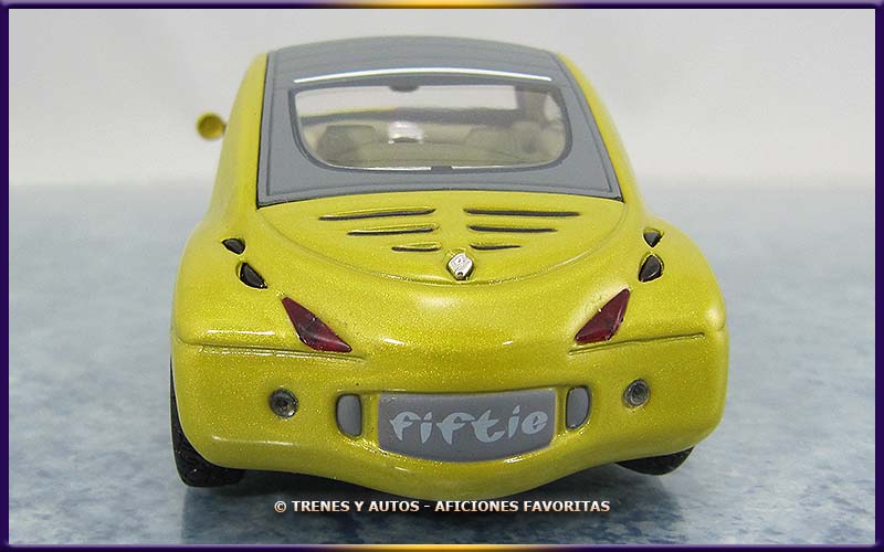 Renault Fiftie Concept