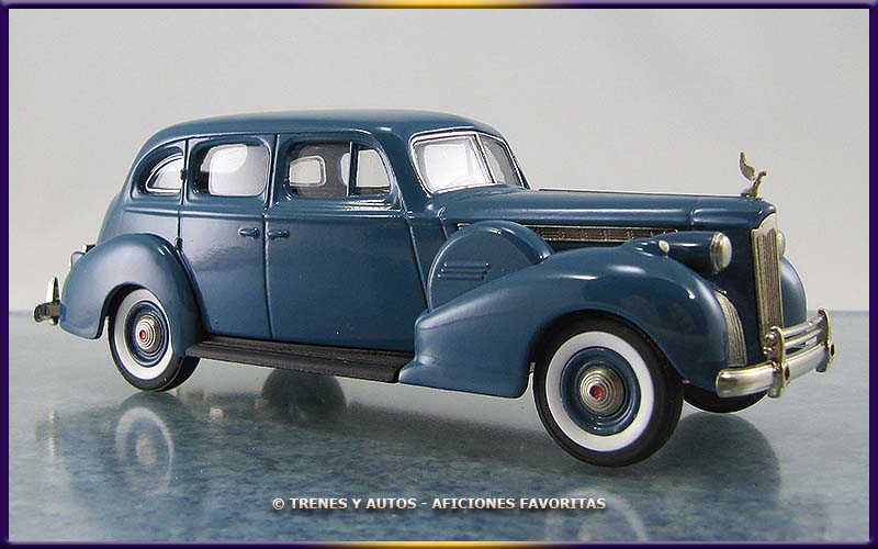 Packard Súper 8 Sedán