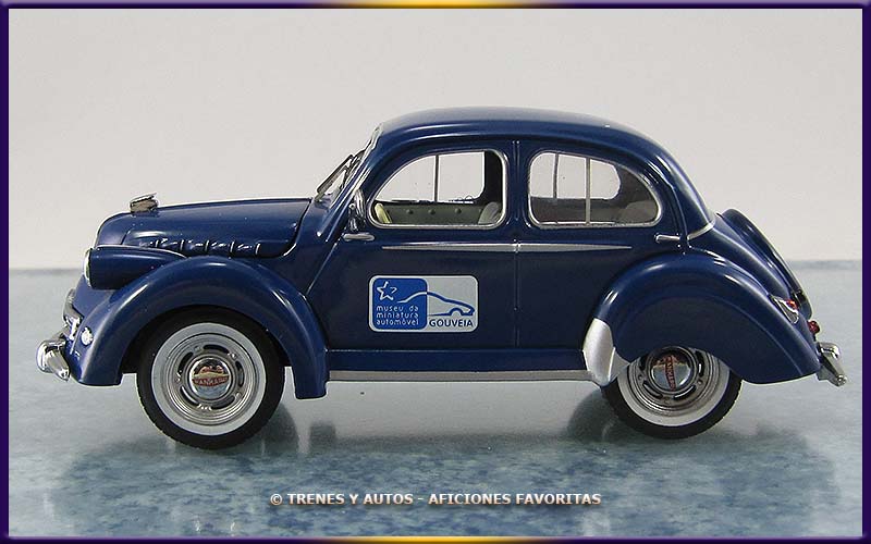 Panhard Dyna X