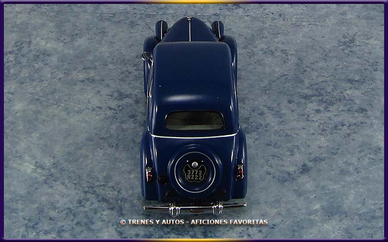 Panhard Dyna X