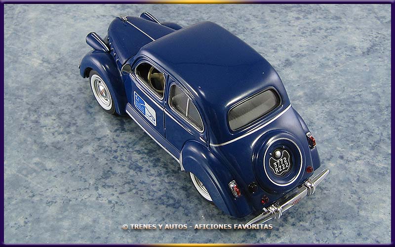 Panhard Dyna X
