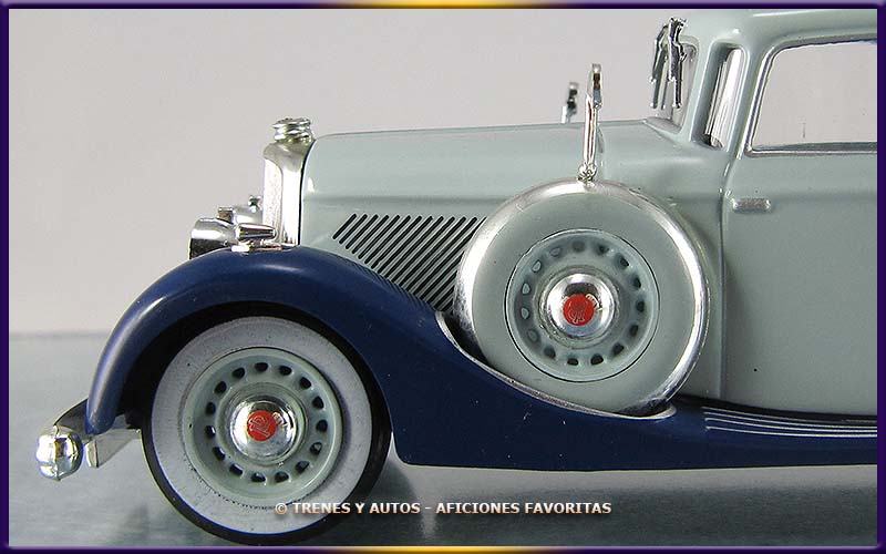 Panhard 6CS Faux Cabriolet