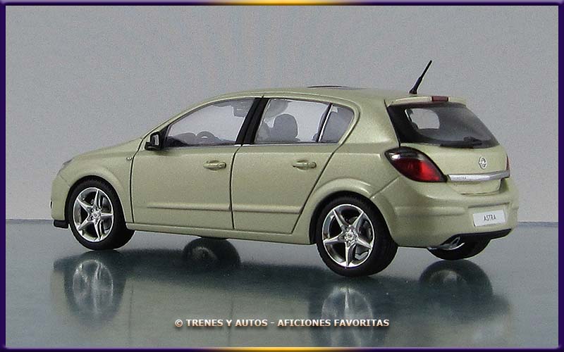 Opel Astra Serie 3
