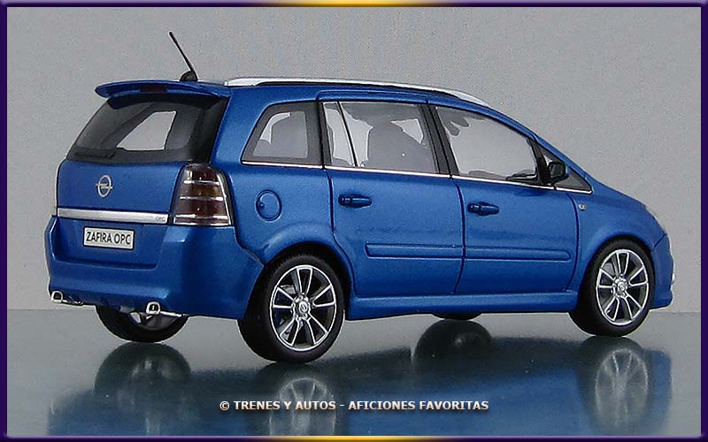 Opel Zafira OPC
