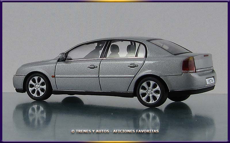Opel Vectra Sedán