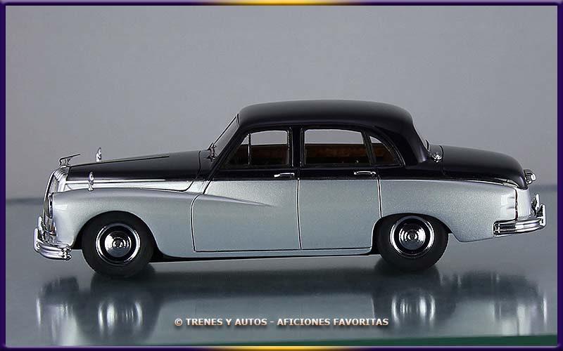 Daimler Majestic Major