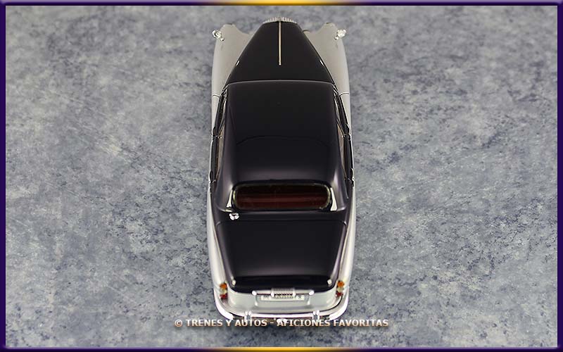 Daimler Majestic Major