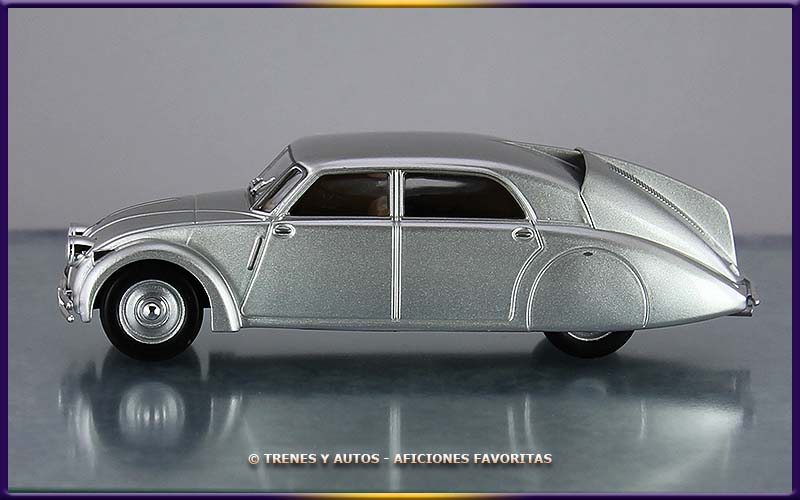 Tatra 77