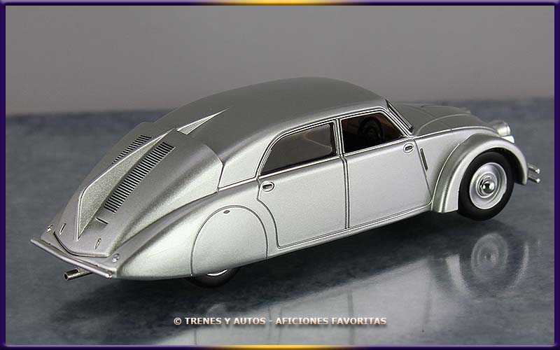 Tatra 77