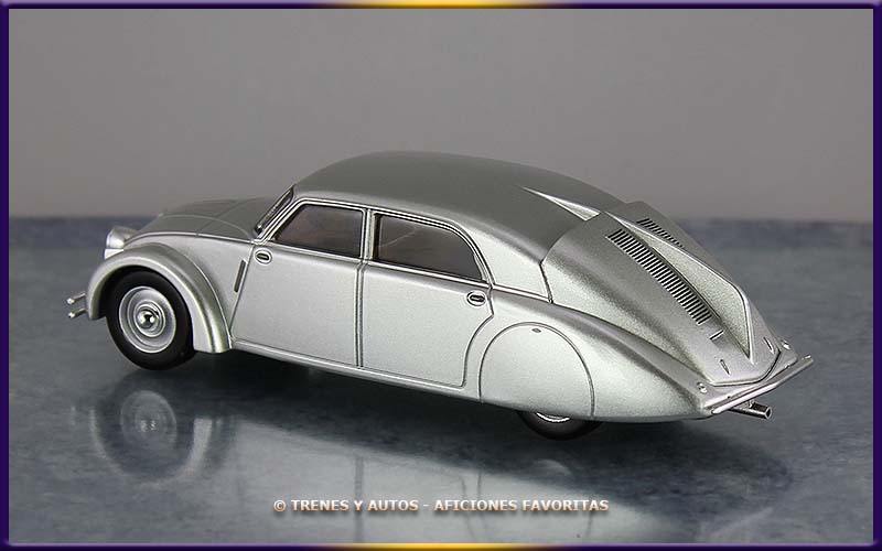 Tatra 77