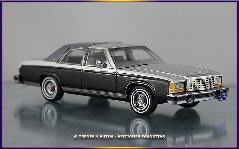 Ford LTD Crown Victoria