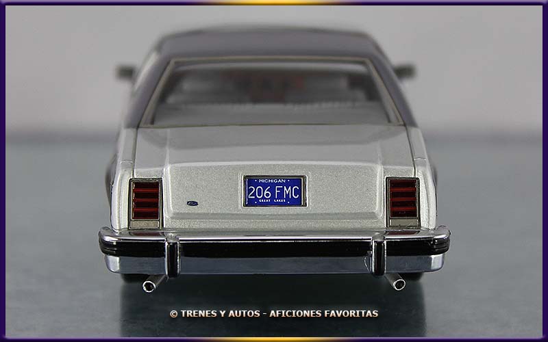 Ford LTD Crown Victoria