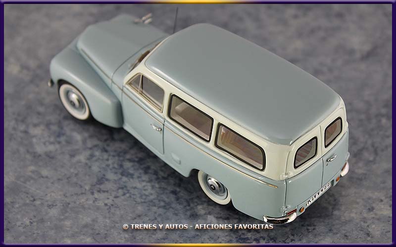 Volvo PV445 Duett