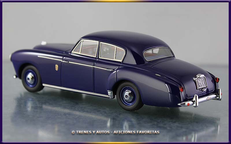 Aston Martin Lagonda 3L Saloon