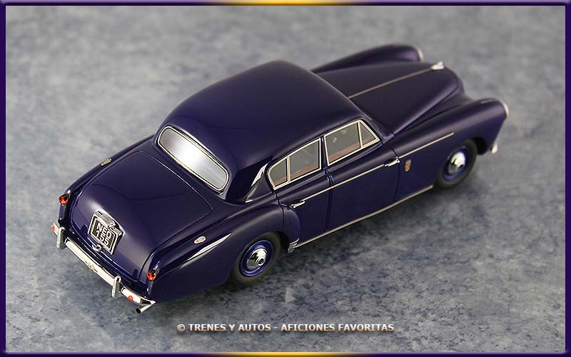 Aston Martin Lagonda 3L Saloon